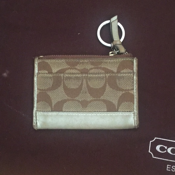 Coach bag , wallet , keychain coin holder - Picture 7 of 8